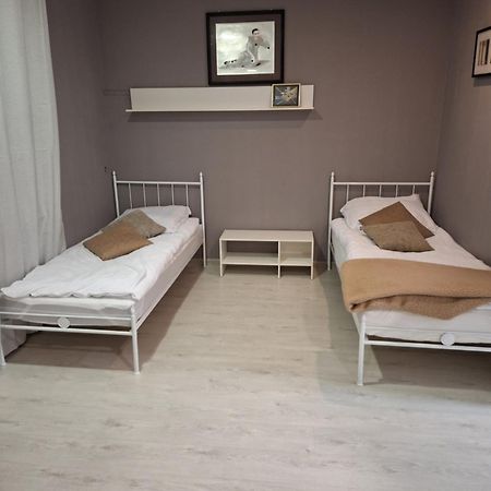 זיילונה גאורה Apartament U Kasi מראה חיצוני תמונה